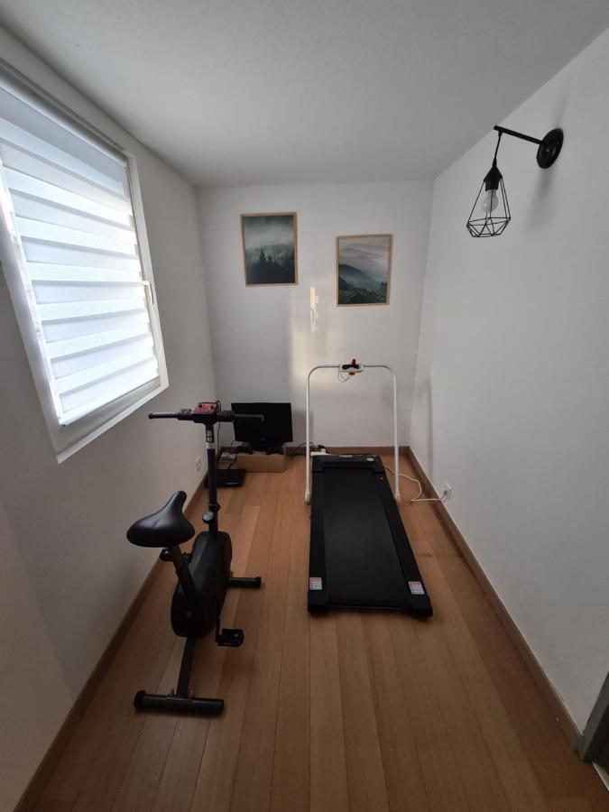Agreable Appartement Avec Spa Proche De La Foret Brechaumont Exterior photo